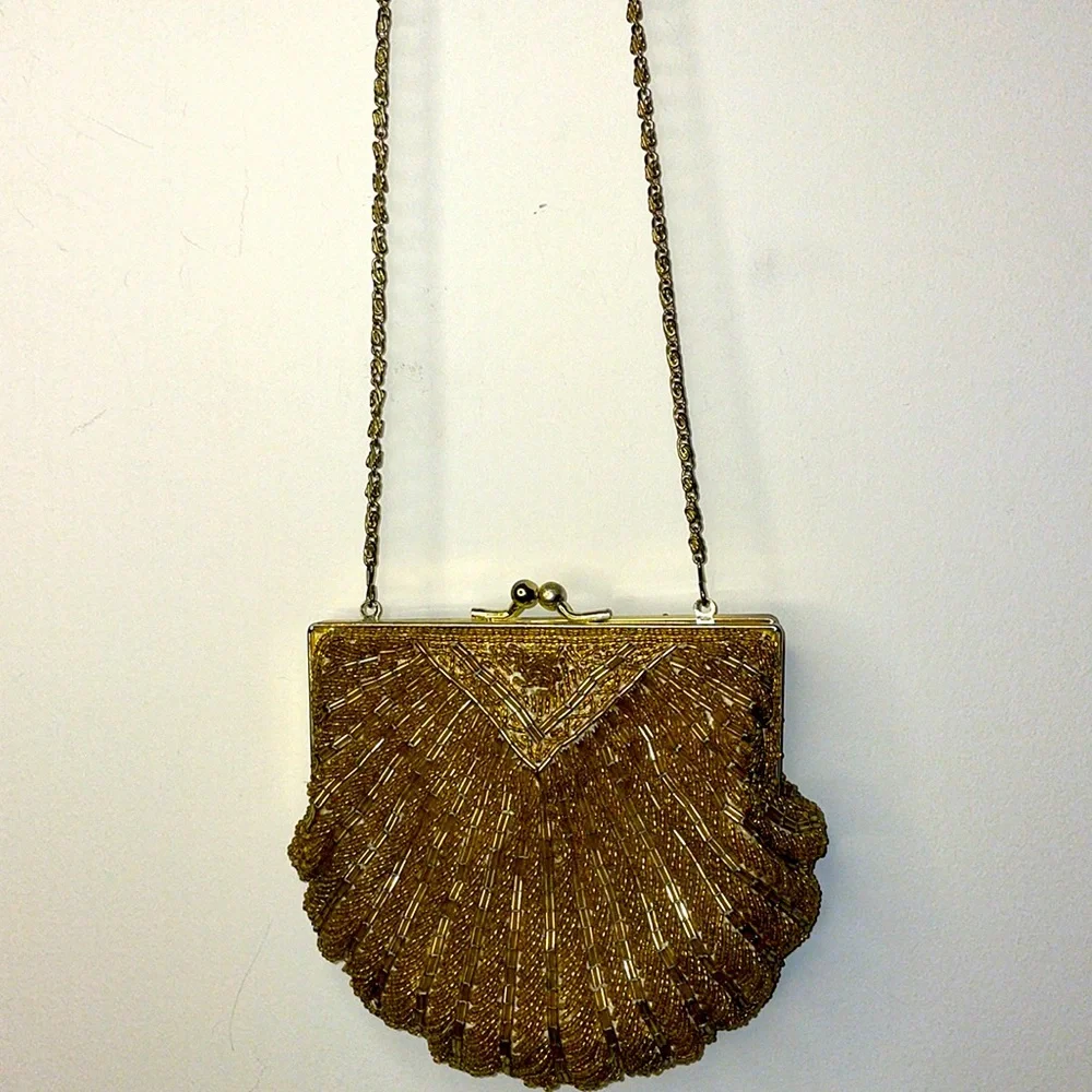 Vintage 50-60’s La Regale Golden Beaded Clutch Kiss Lock Clam Shell Evening Bag. - Picture 4 of 9
